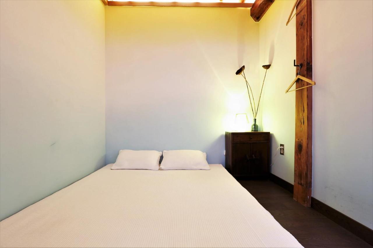'Hanok Hanok' Boutique Stay Seoul - 2Min From Gyeongbokgung Palace Station Dış mekan fotoğraf